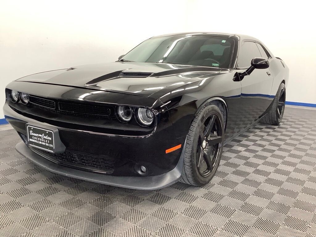 2016 DODGE Challenger