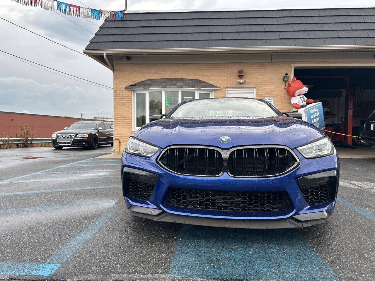 2022 BMW M8
