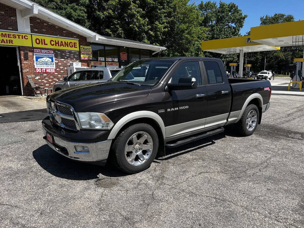 2011 DODGE Ram