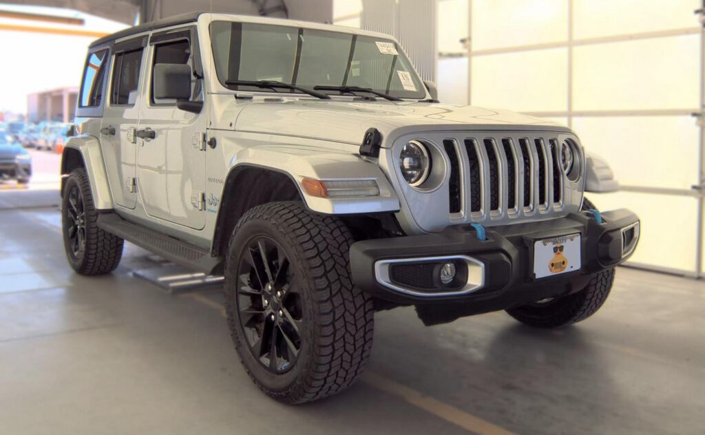 2023 JEEP Wrangler