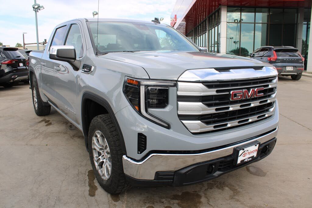 2025 GMC Sierra