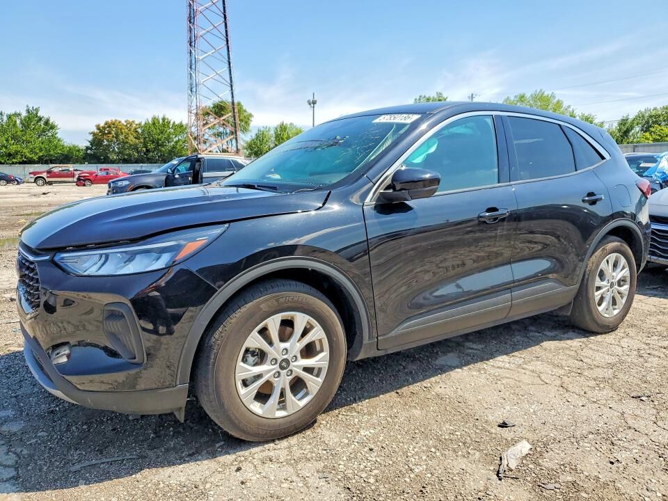 2023 FORD Escape