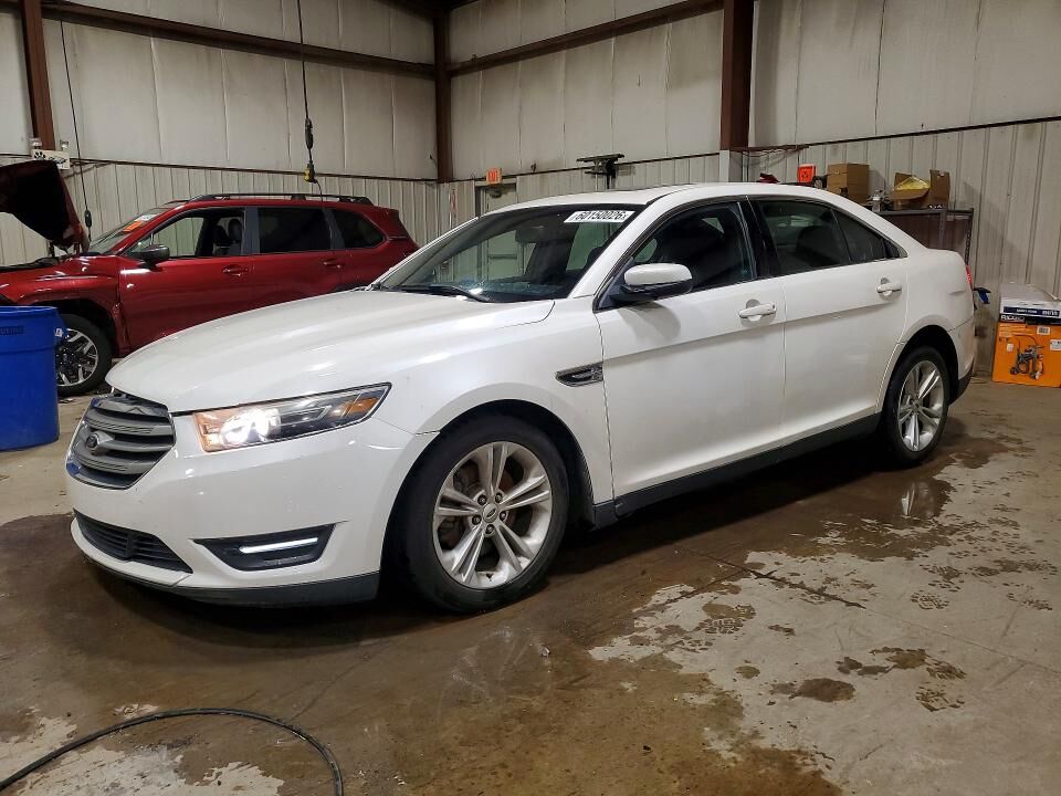 2015 FORD Taurus
