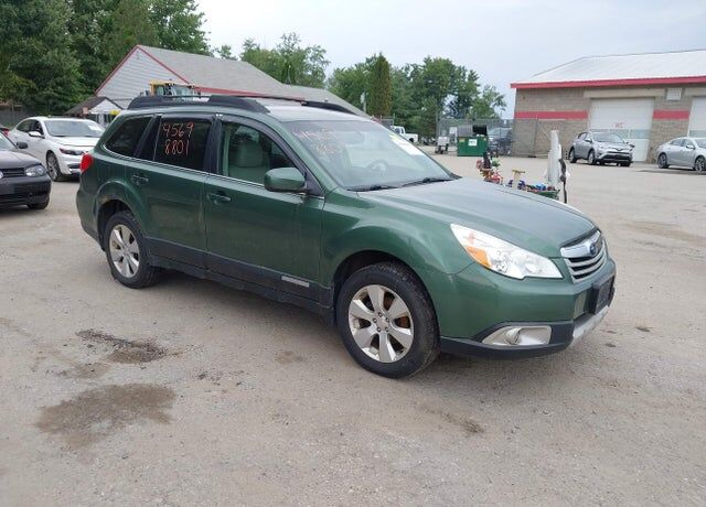 2011 SUBARU Outback