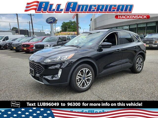2020 FORD Escape