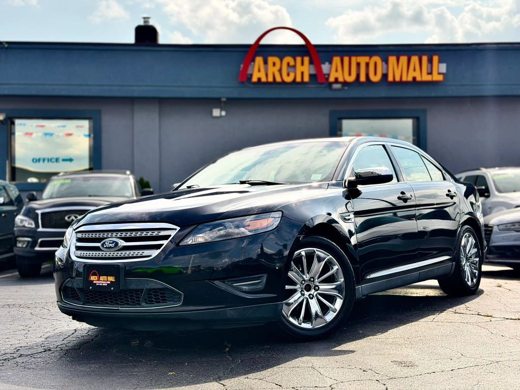 2011 FORD Taurus