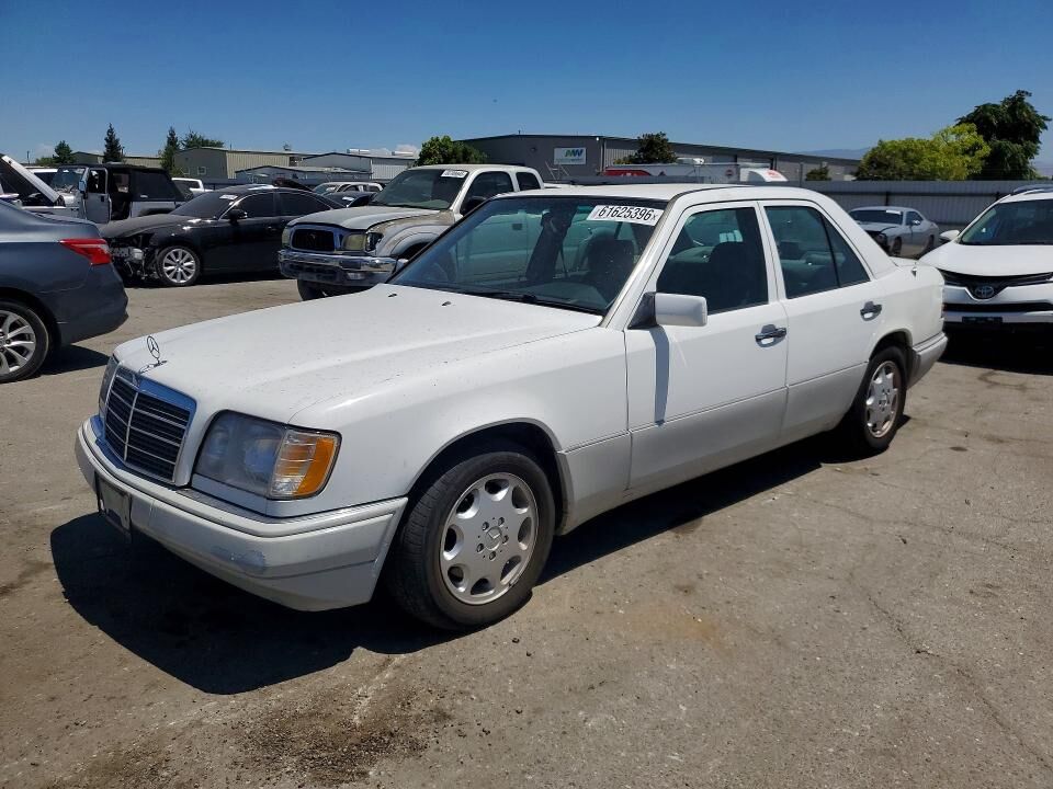 1994 MERCEDES-BENZ E-Class
