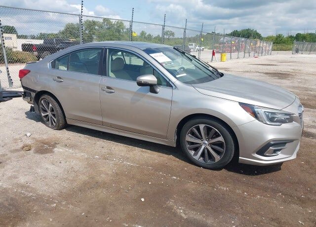 2019 SUBARU Legacy