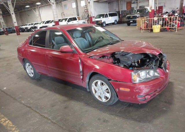 2005 HYUNDAI Elantra