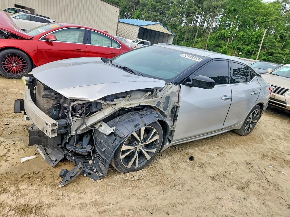 2017 NISSAN Maxima