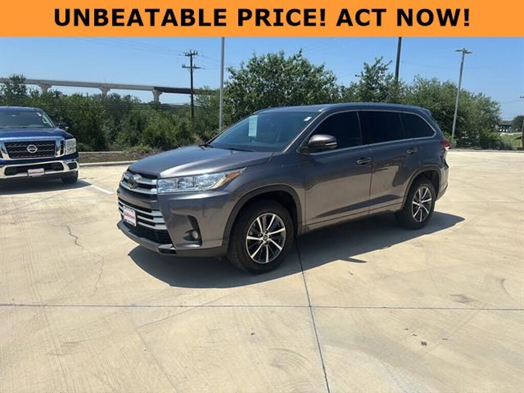 2018 TOYOTA Highlander