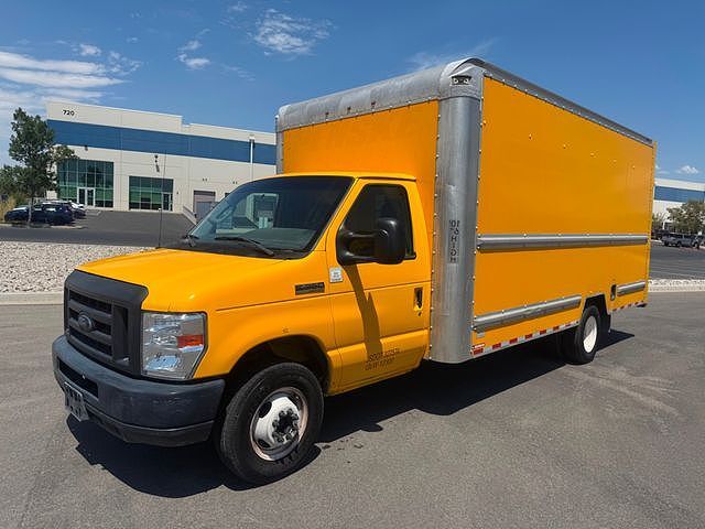 2019 FORD E-350