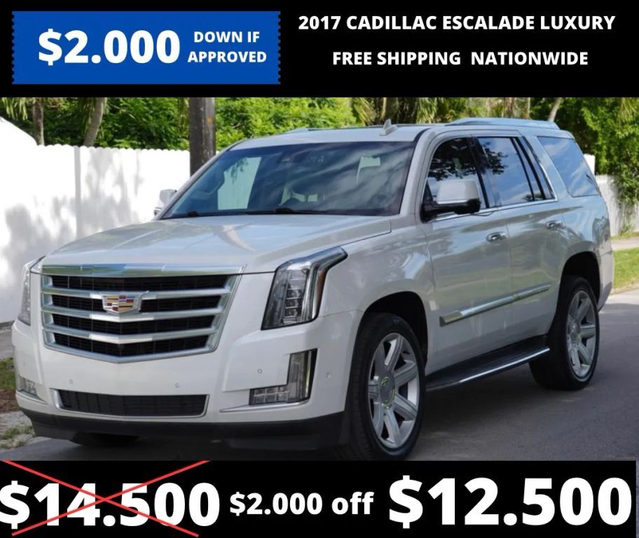 2017 CADILLAC Escalade