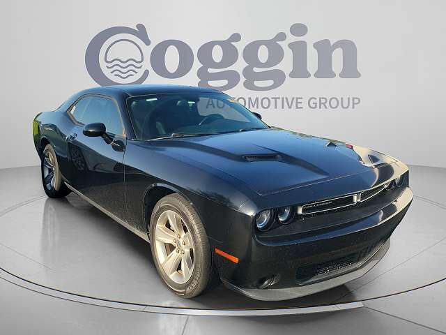 2016 DODGE Challenger