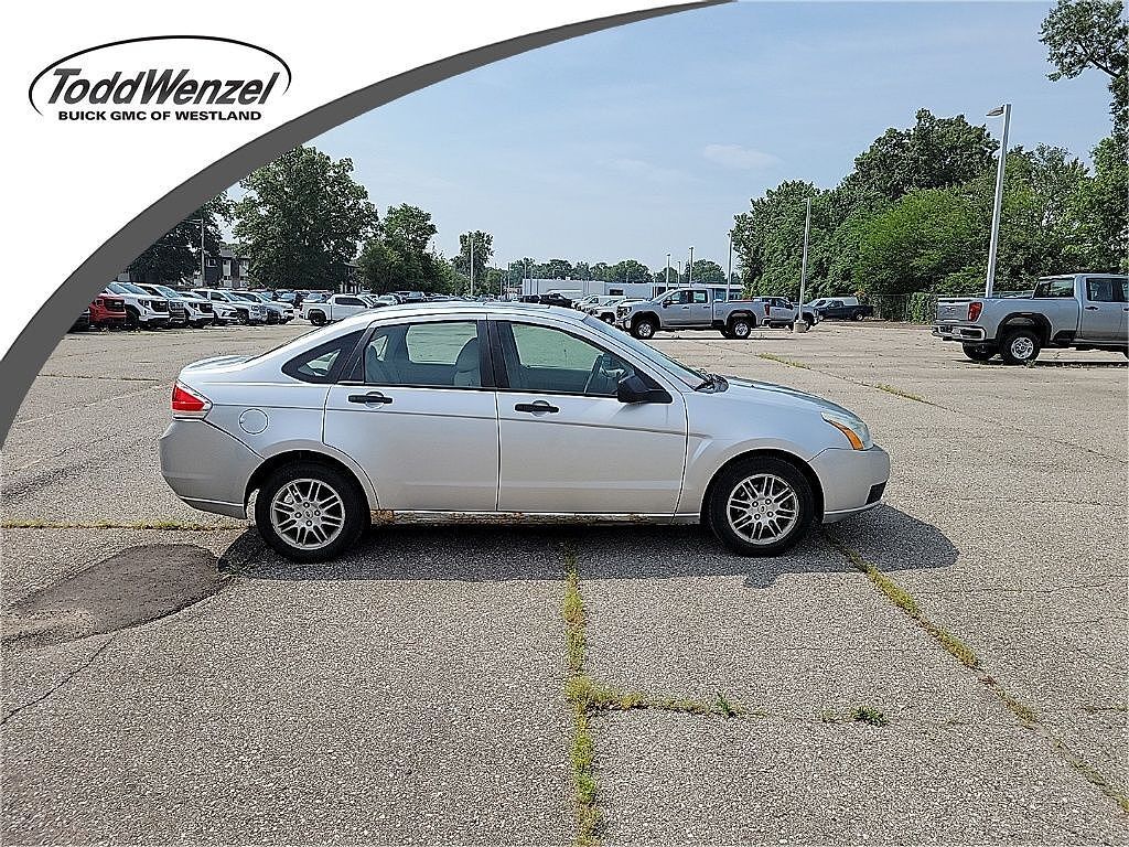 2010 FORD Focus