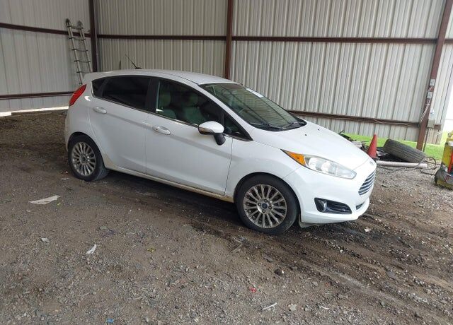 2015 FORD Fiesta