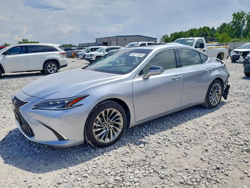2025 LEXUS ES