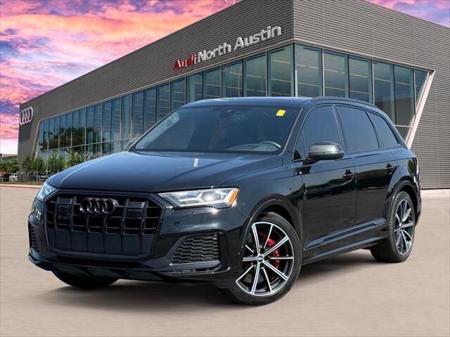 2022 AUDI SQ7