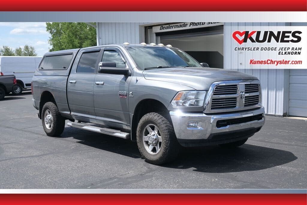 2012 DODGE Ram