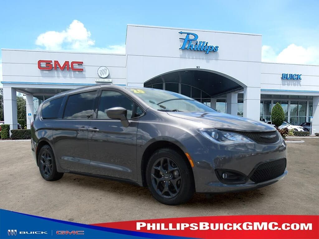 2020 CHRYSLER Pacifica