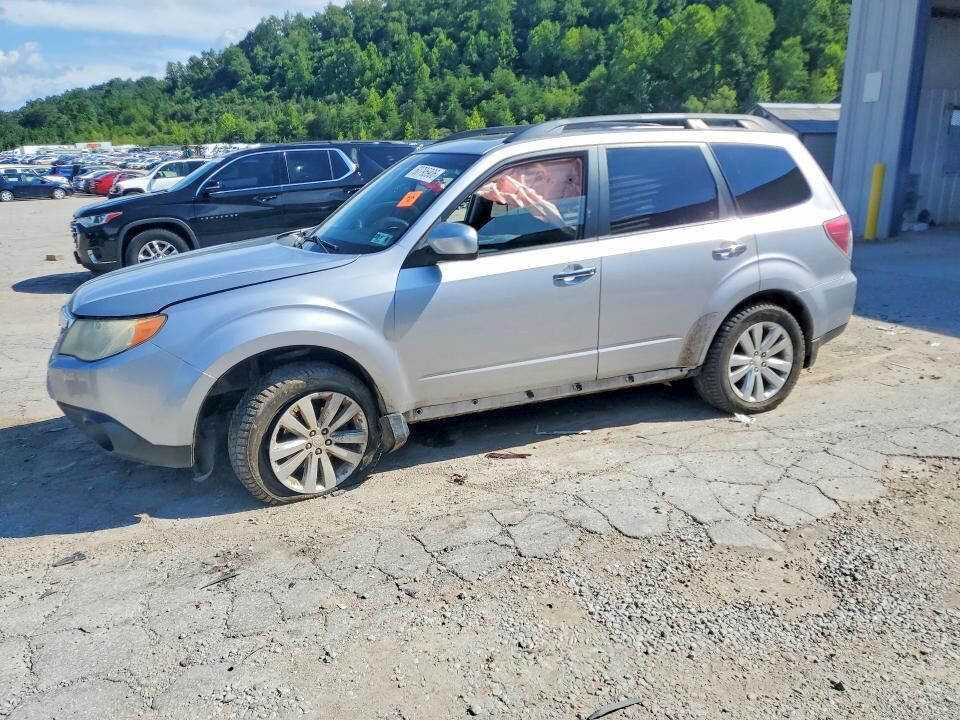 2012 SUBARU Forester