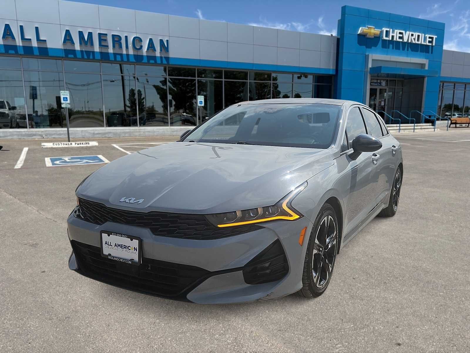 2022 KIA K5