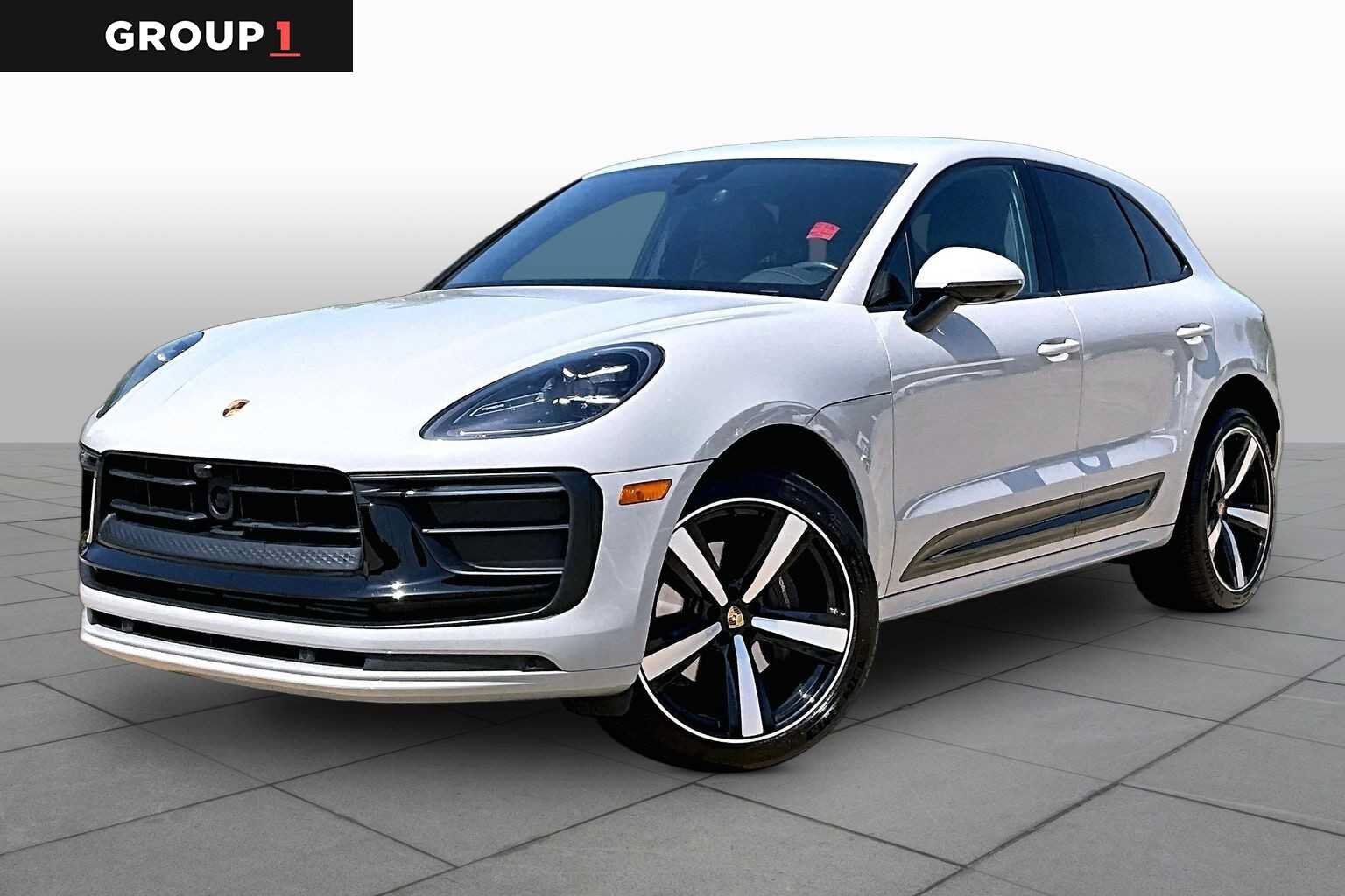 2023 PORSCHE Macan