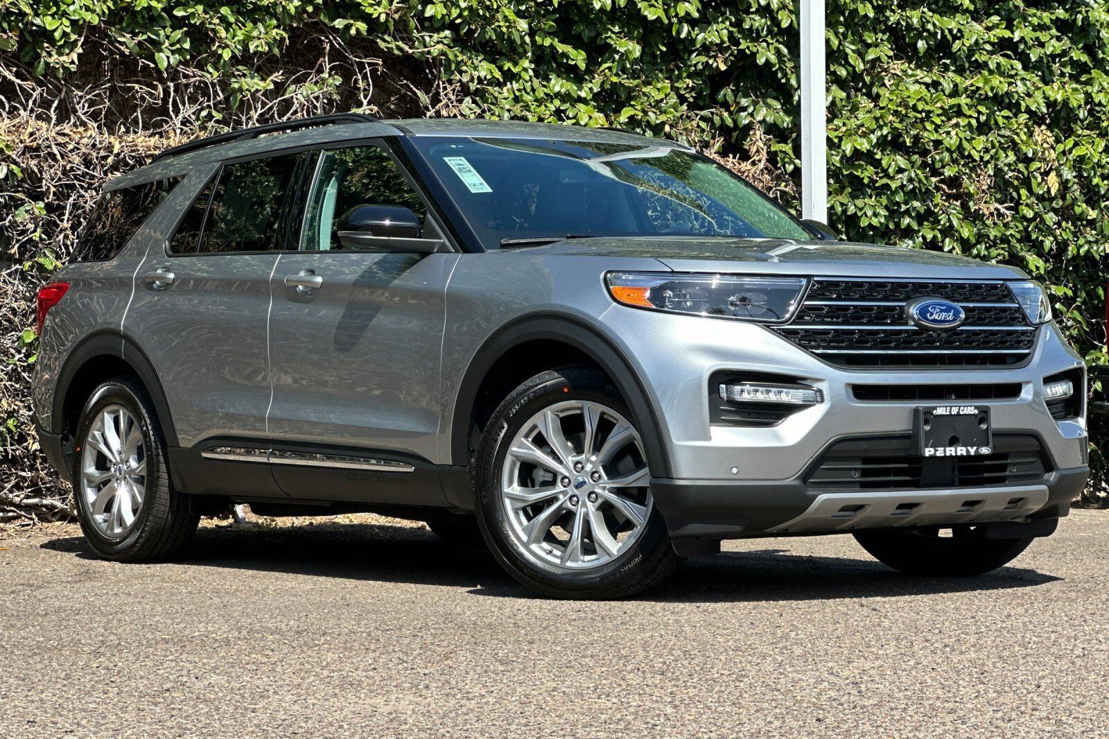 2024 FORD Explorer