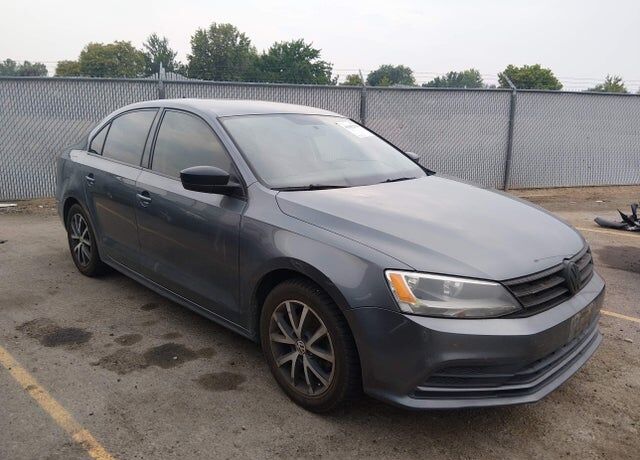 2016 VOLKSWAGEN Jetta