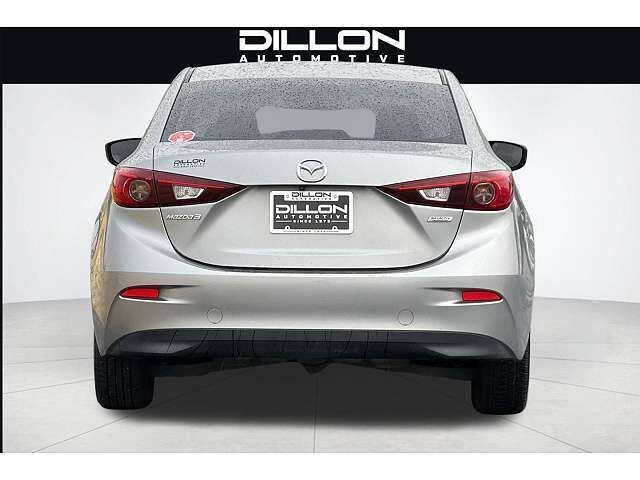 2016 MAZDA Mazda3