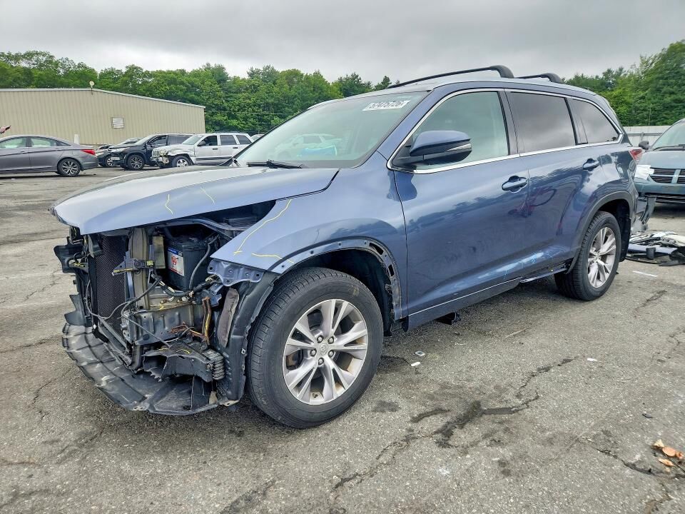 2014 TOYOTA Highlander