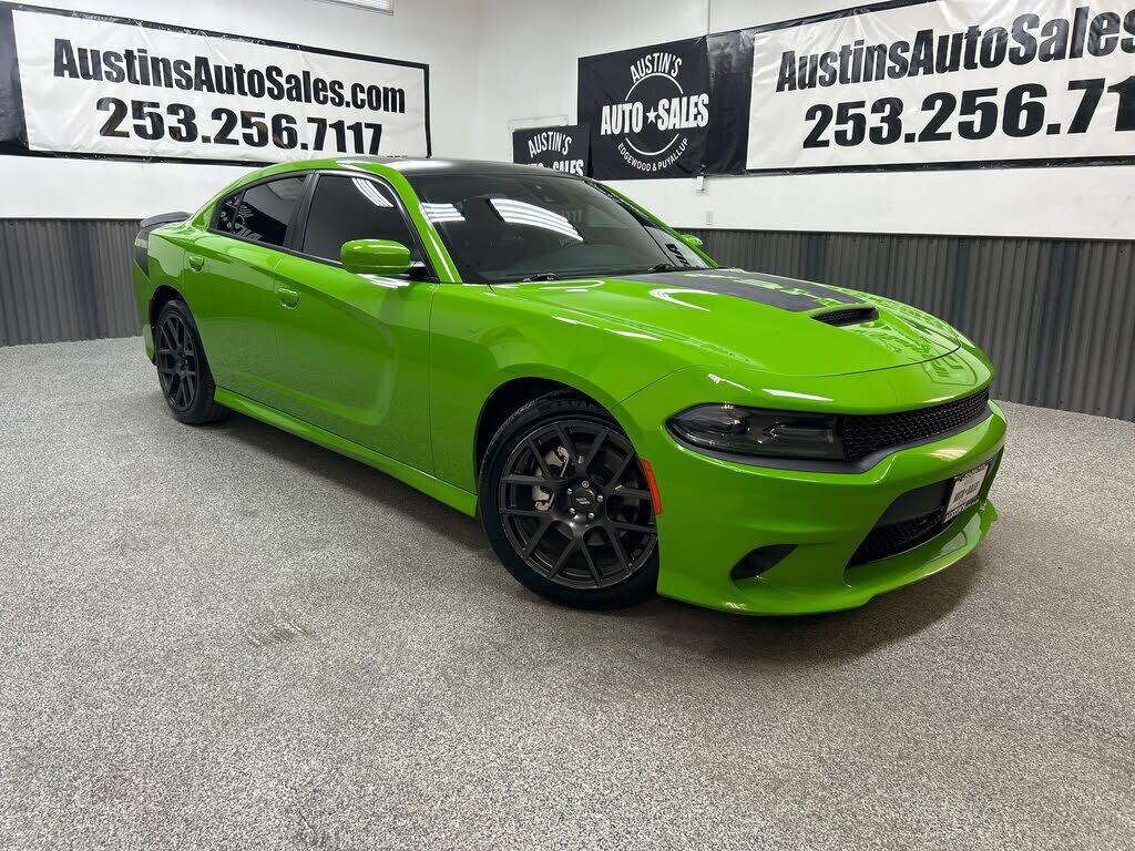 2017 DODGE Charger