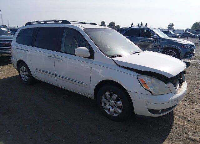 2007 HYUNDAI Entourage