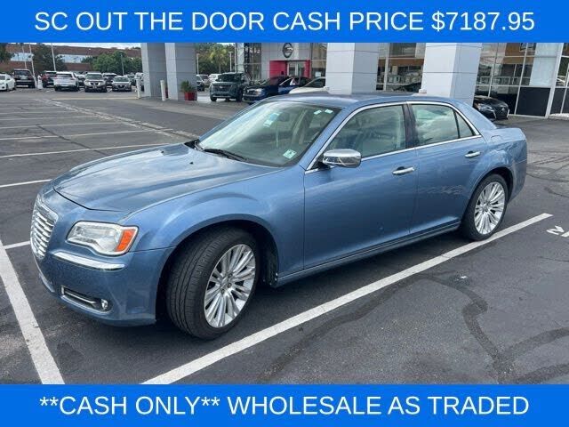 2011 CHRYSLER 300