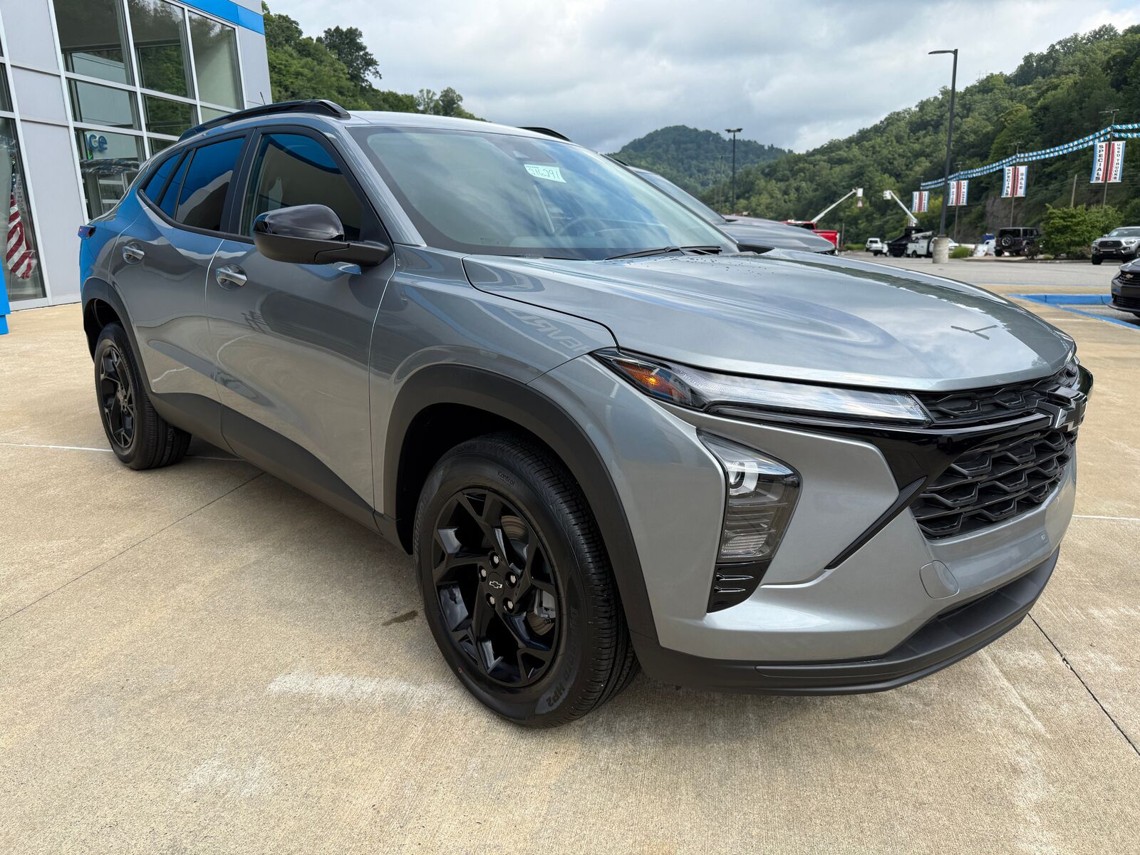 2026 CHEVROLET Trax