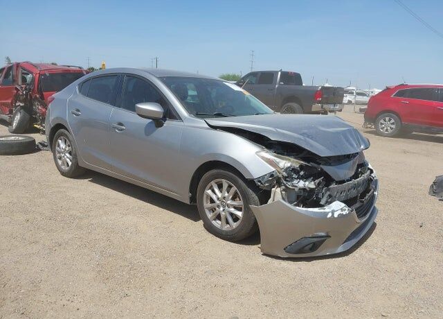 2016 MAZDA Mazda3