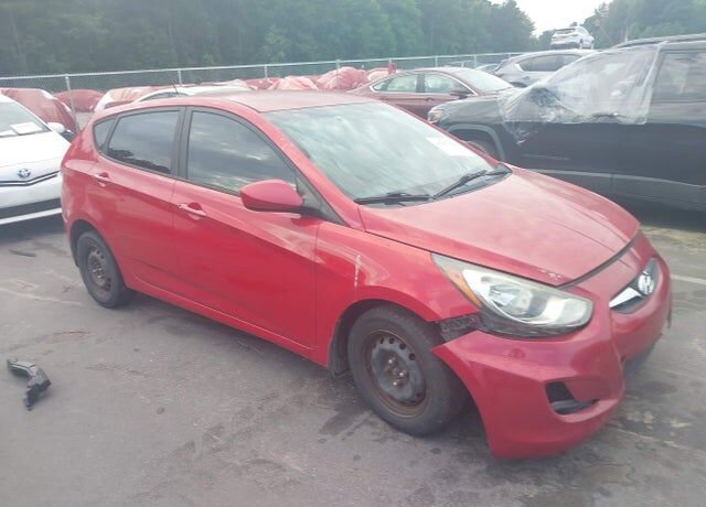 2013 HYUNDAI Accent