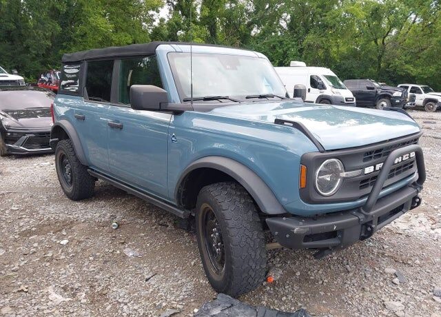 2021 FORD Bronco