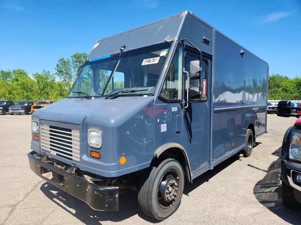 2021 FORD Commercial Chassis