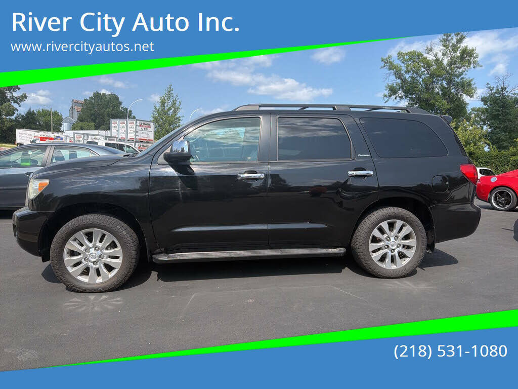 2011 TOYOTA Sequoia
