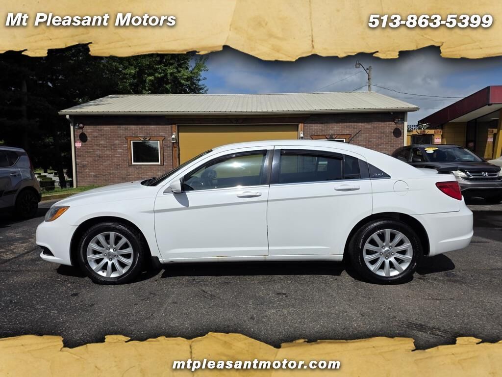 2013 CHRYSLER 200
