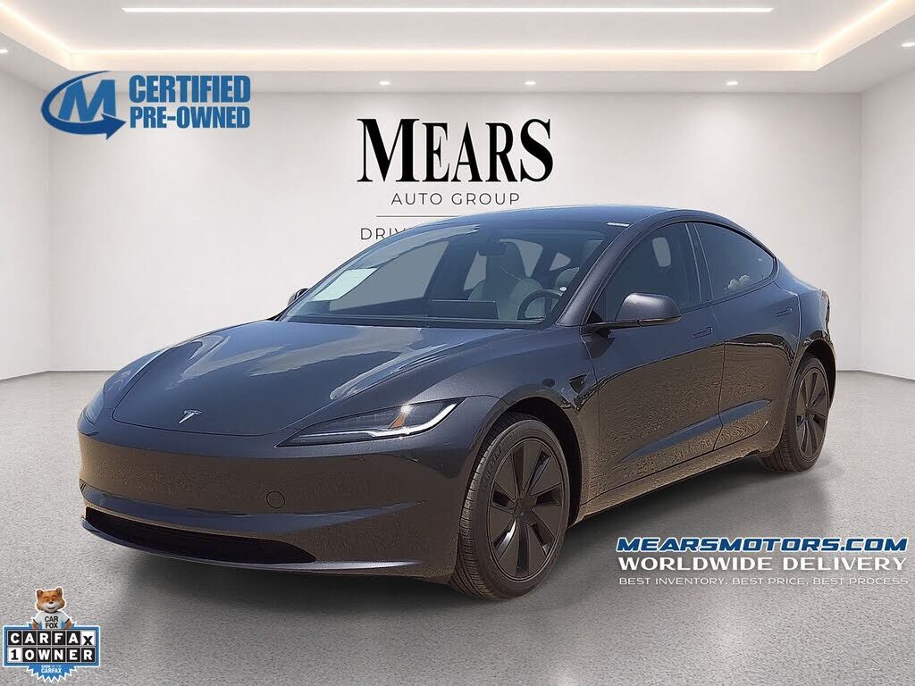 2025 TESLA Model 3
