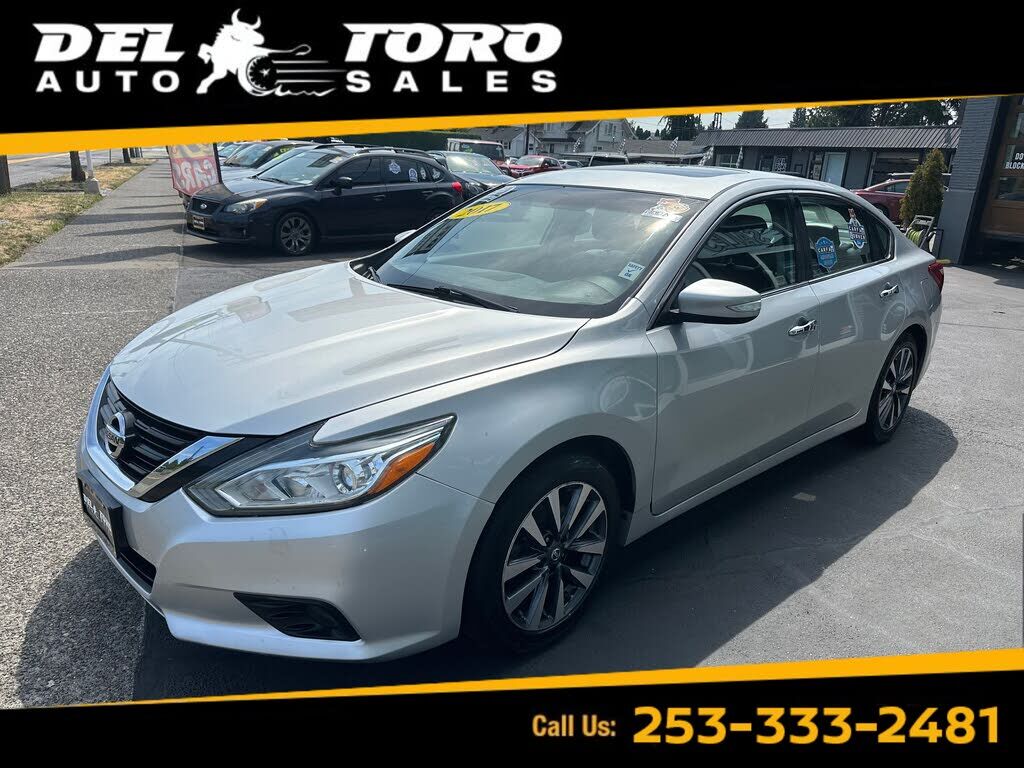 2017 NISSAN Altima