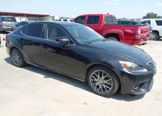 2016 LEXUS IS