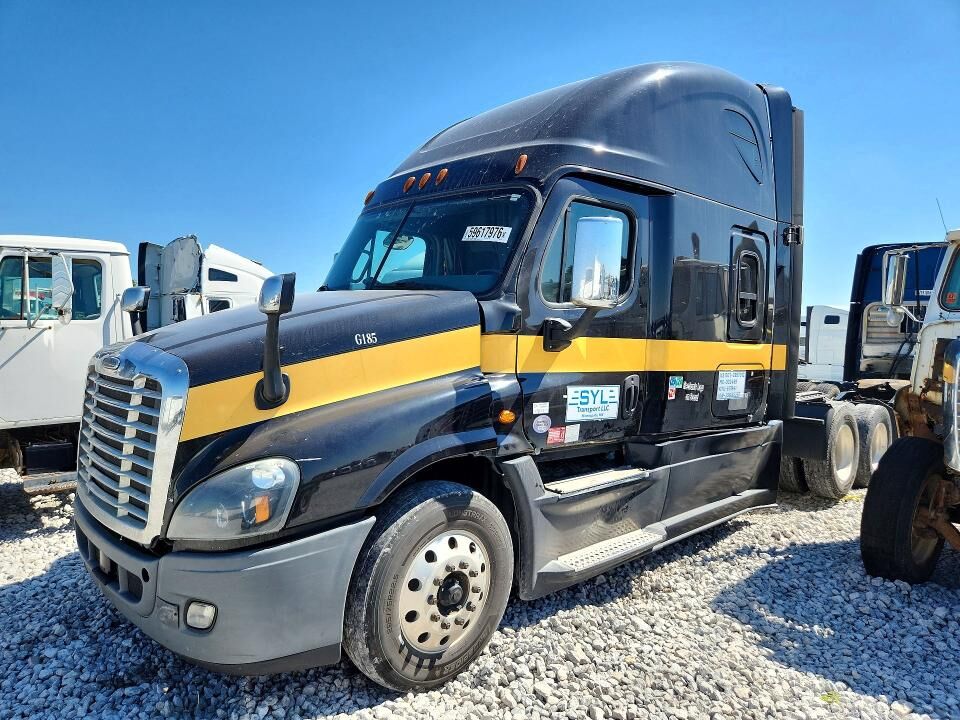2018 FREIGHTLINER Cascadia