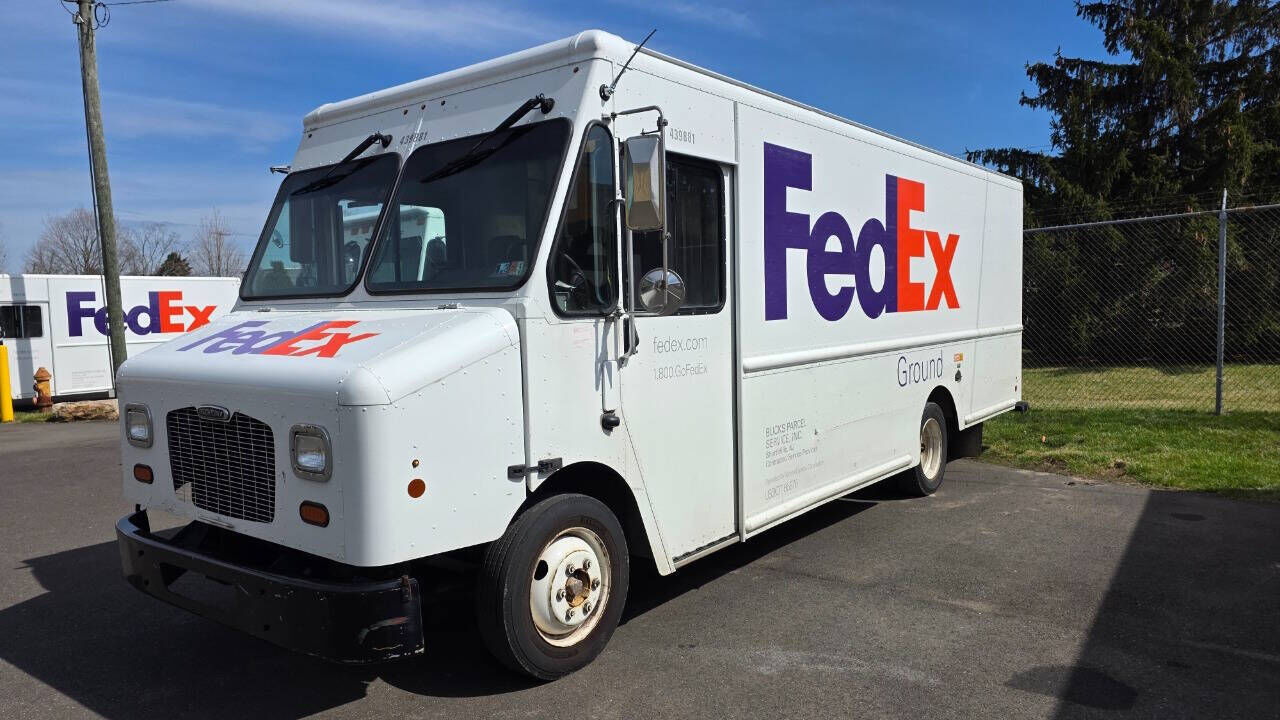 2018 FREIGHTLINER MT 45G Front Gasoline Engine Walk in Van Chassis