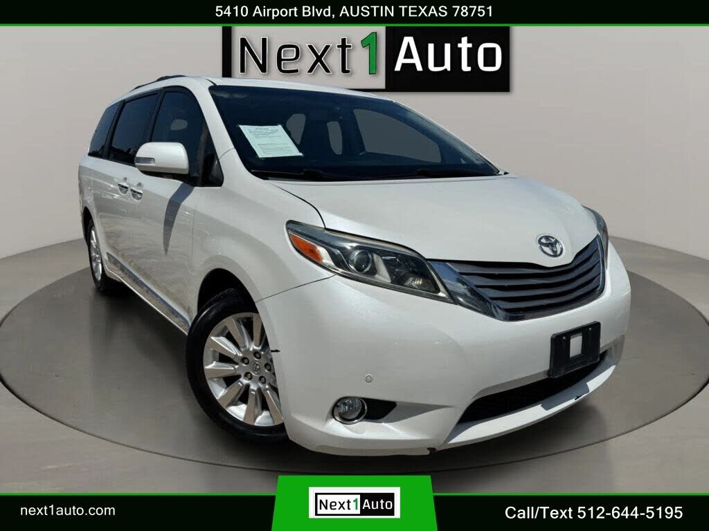 2016 TOYOTA Sienna