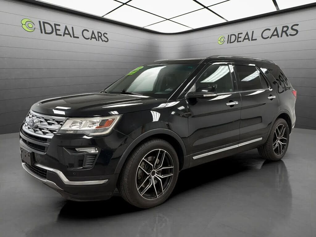 2018 FORD Explorer