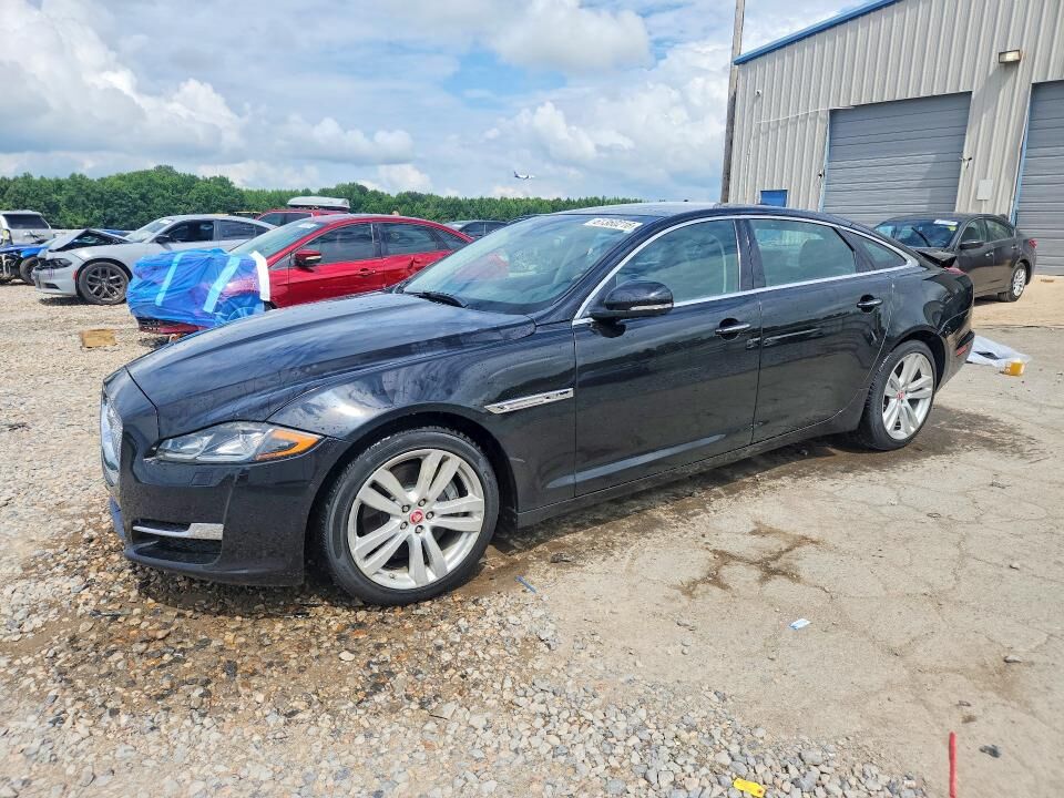 2016 JAGUAR XJ