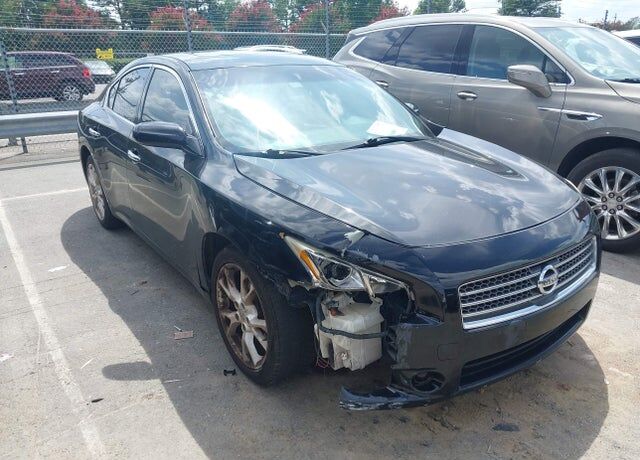 2013 NISSAN Maxima